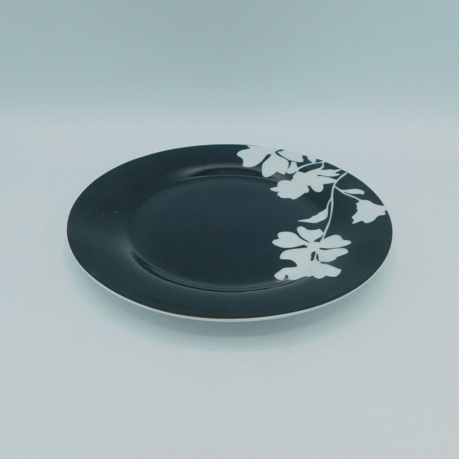 5 cups, 5 saucers, 5  cake plates