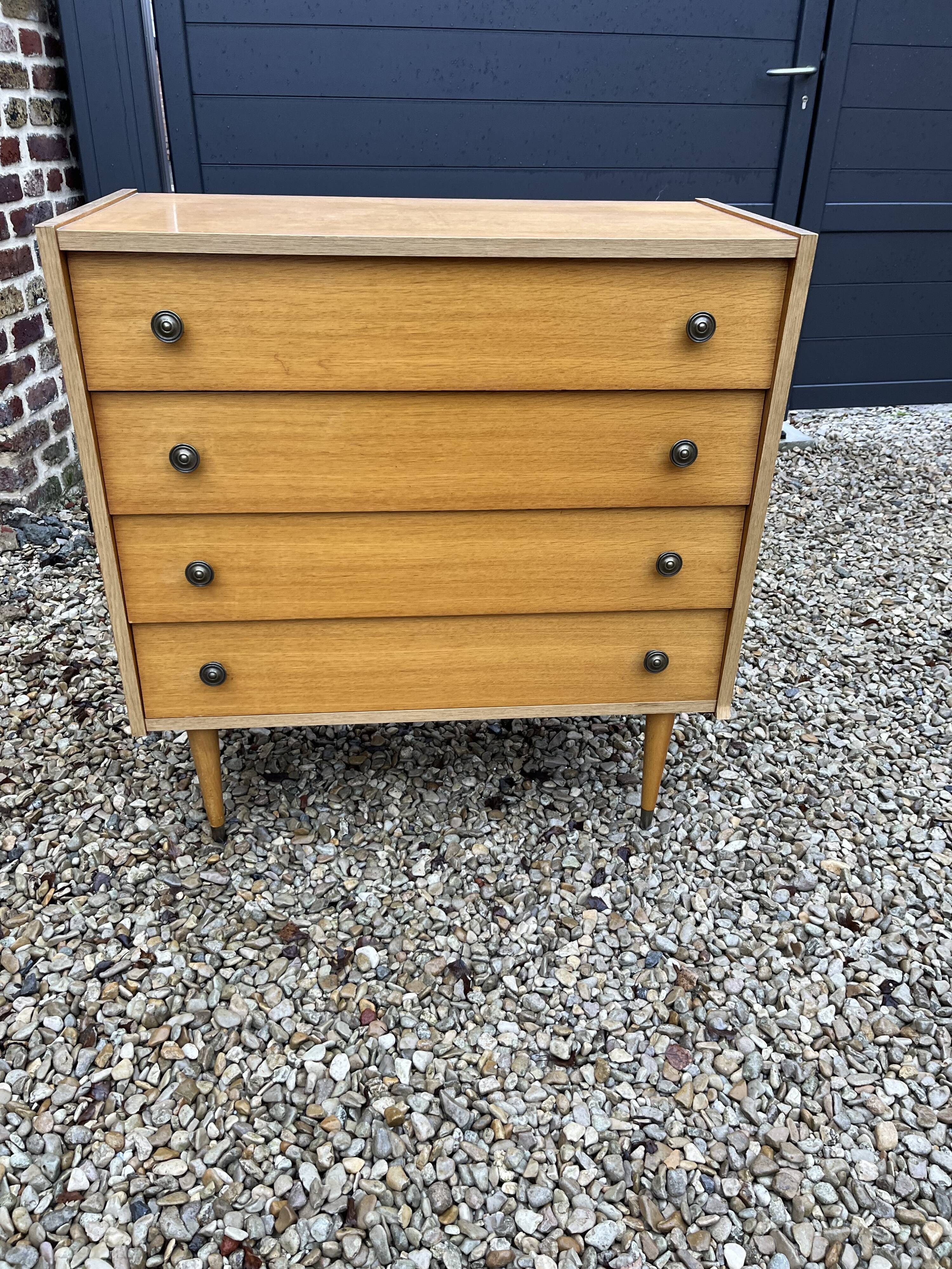 Vintage chest of drawers