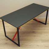 Acacia desk, Italian design, 1980s, production: Italy