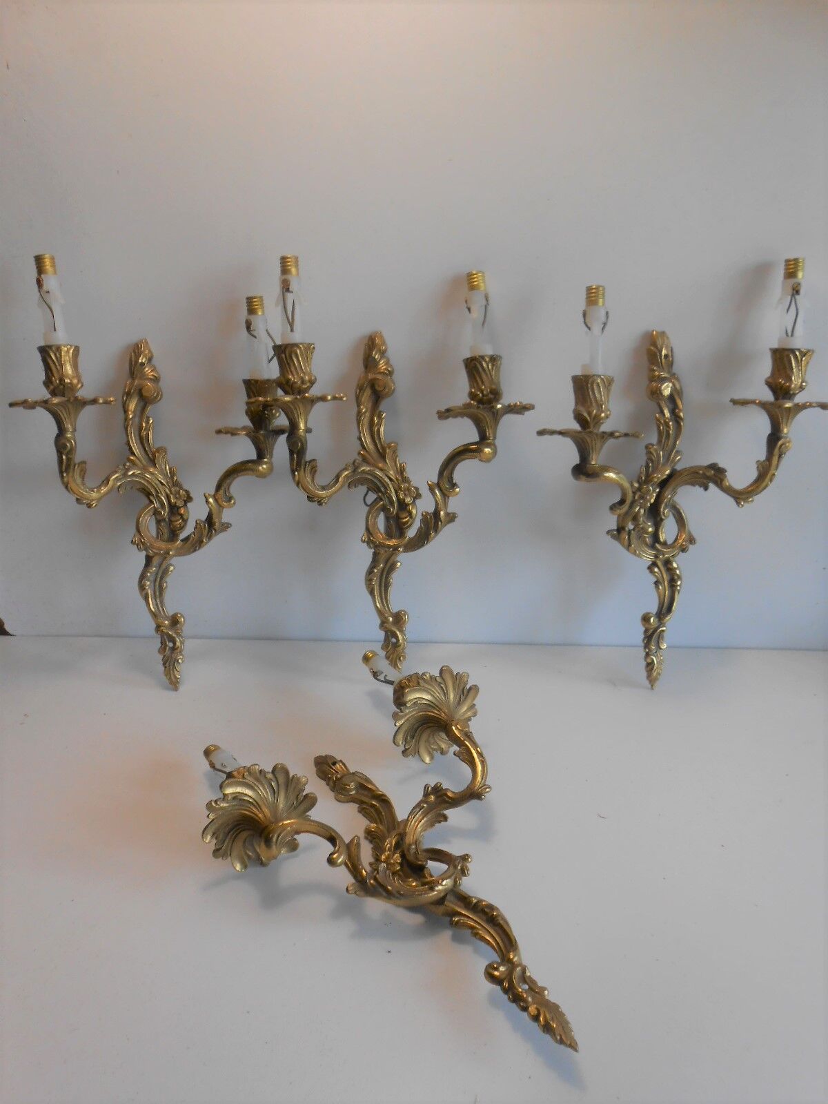 4 bronze wall lamps