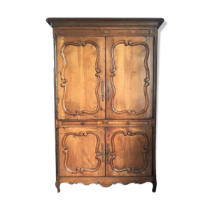Armoire provençale, Style Louis