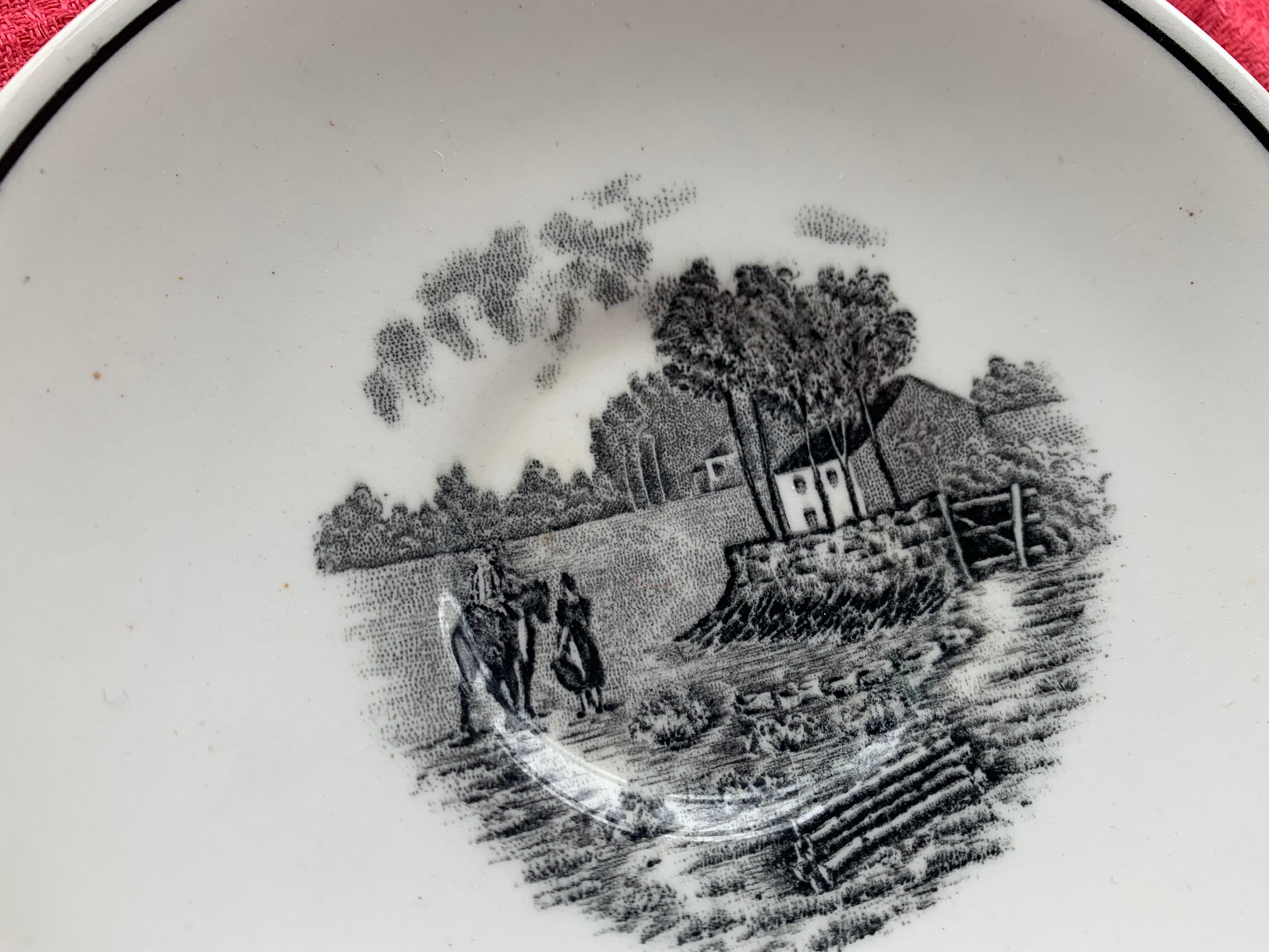 5 cups and 5 saucers La Louvière boch Belgium peasant scene art deco