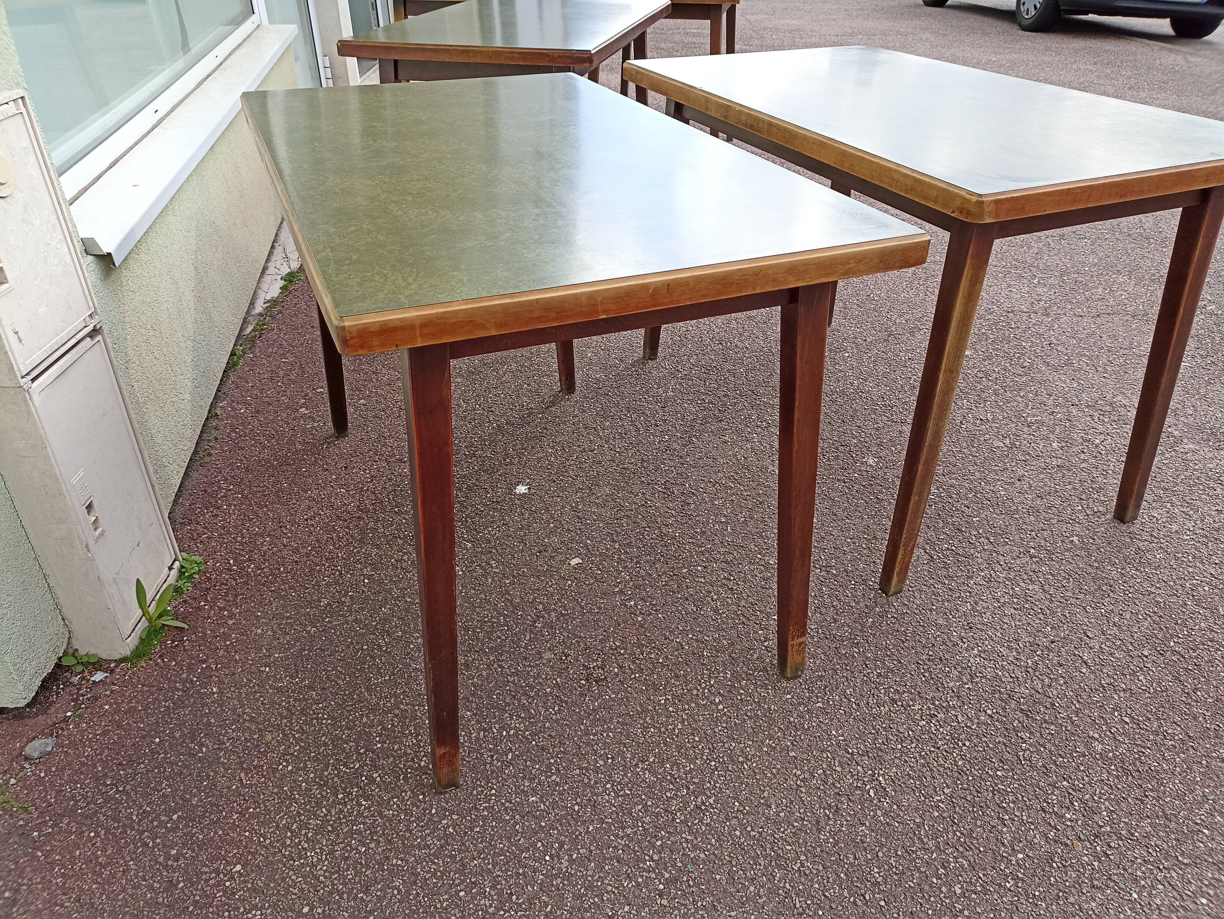 Set of 5 wooden and Formica bistro table