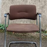 Paire de fauteuils cantilever Strafor