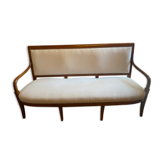 Walnut bench, from the restoration period, covered in white.