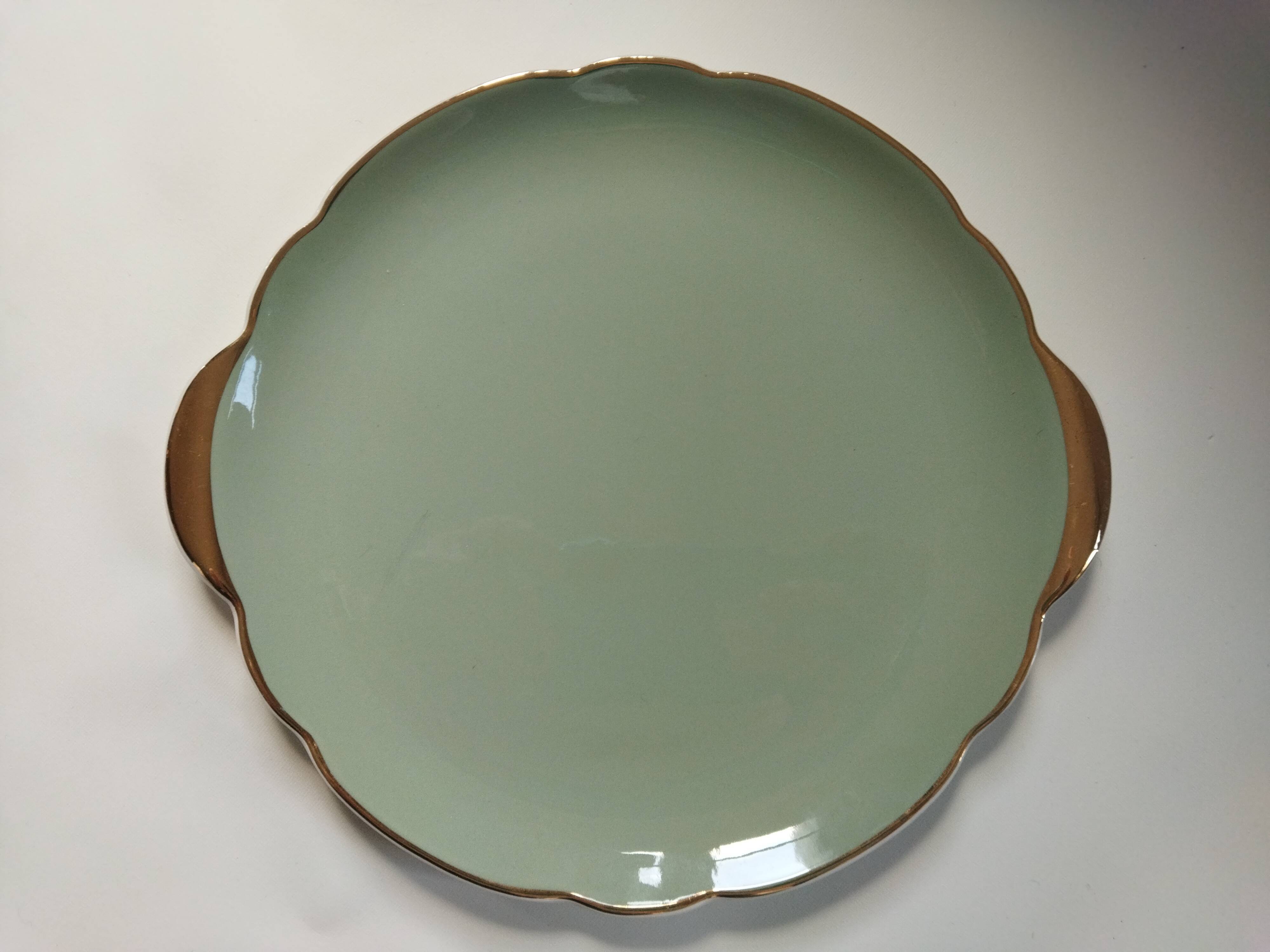 Villeroy & Boch celadon and gold pie dish