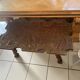 Table en bois sculpté africaniste