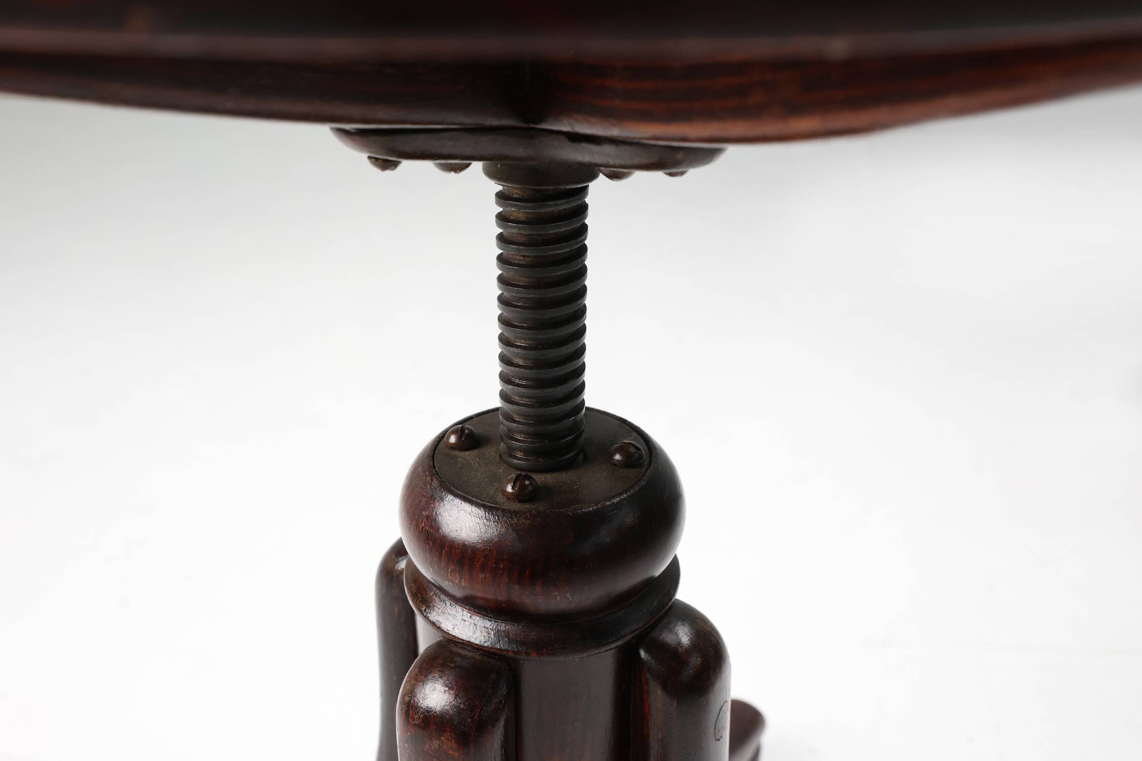 Tabouret de piano Thonet en bois de hêtre courbé avec assise en rotin, Autriche vers 1900