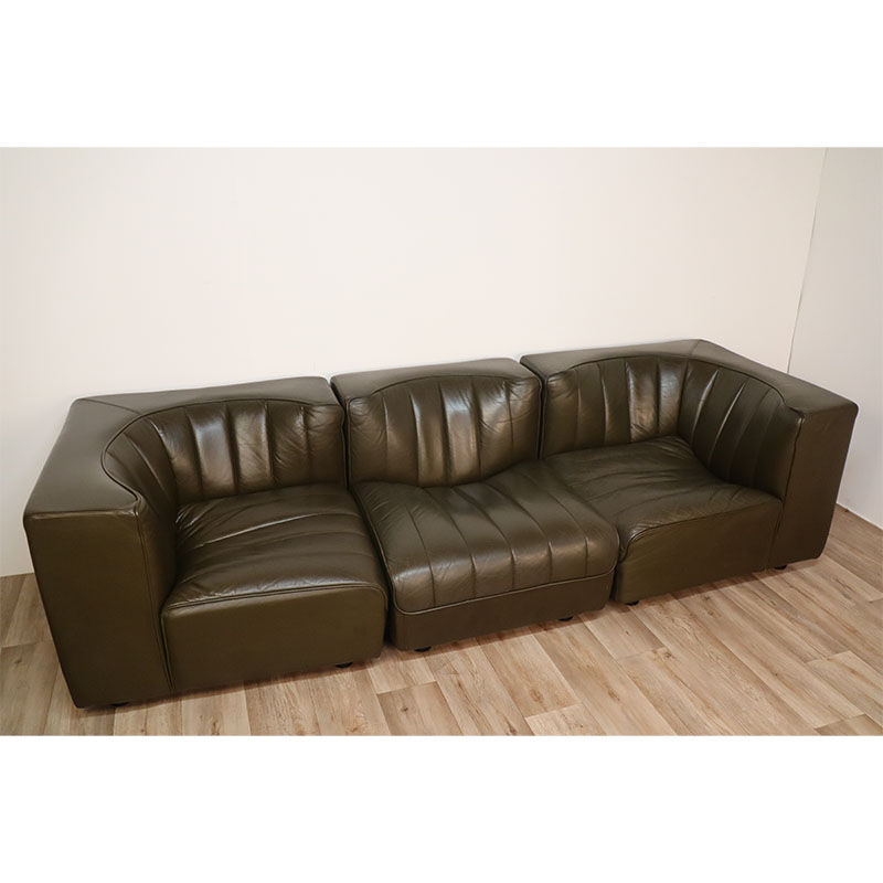 Modular vintage leather sofa by Tito Agnoli for Mobilier International 1970