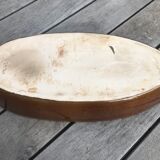 Terracotta dish with pouring edge