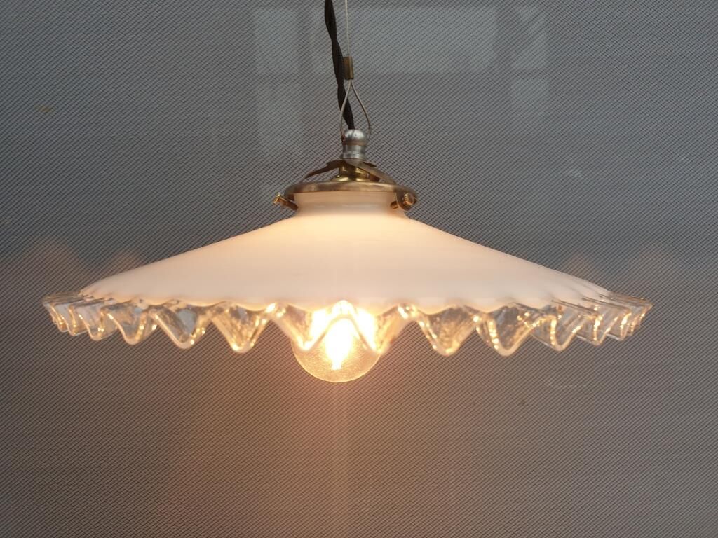 Art Deco ruffled opaline hanging