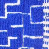 Klein blue Moroccan Berber hallway rug with reliefs