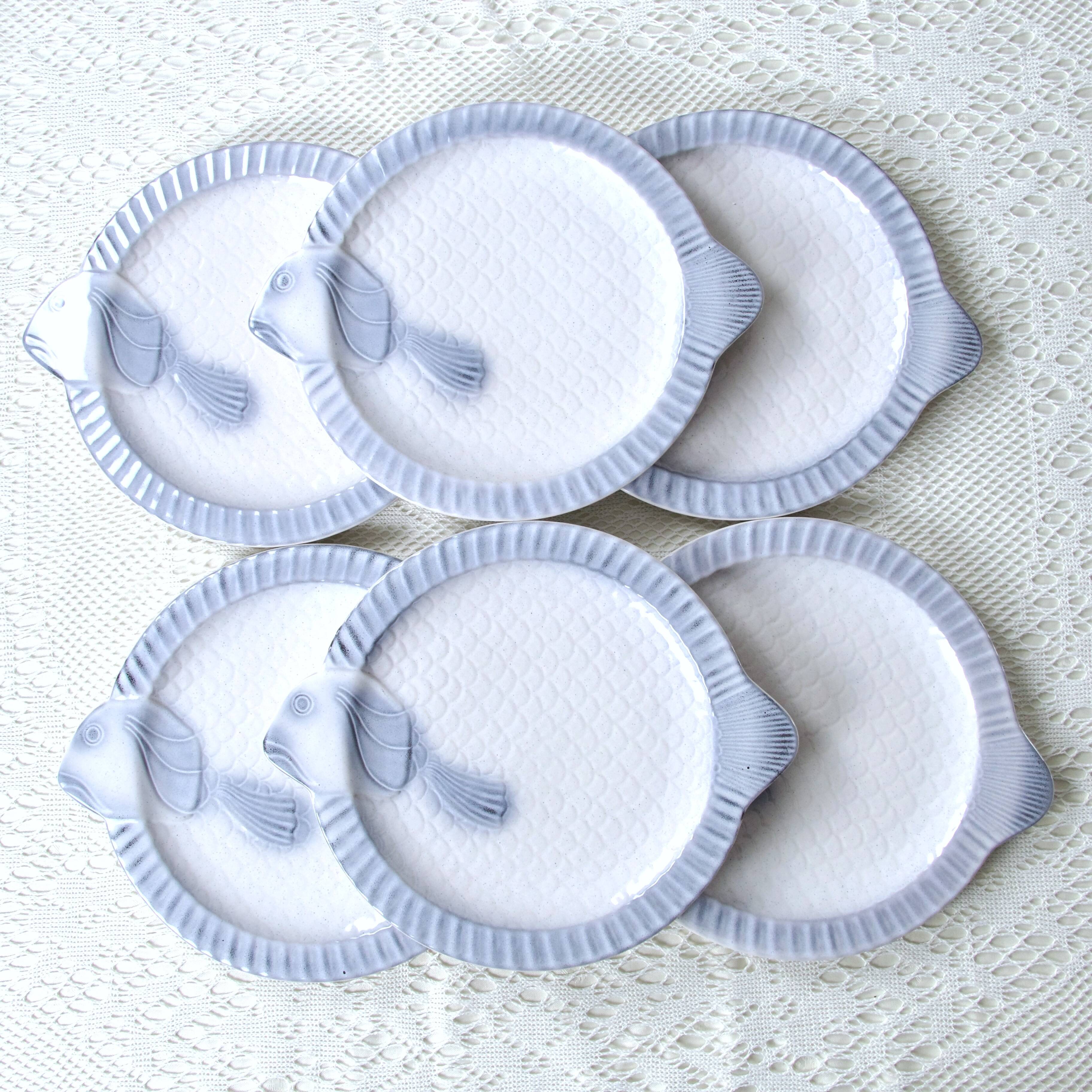 Antique fish-shaped earthenware dinner service signed West Germany Staffel