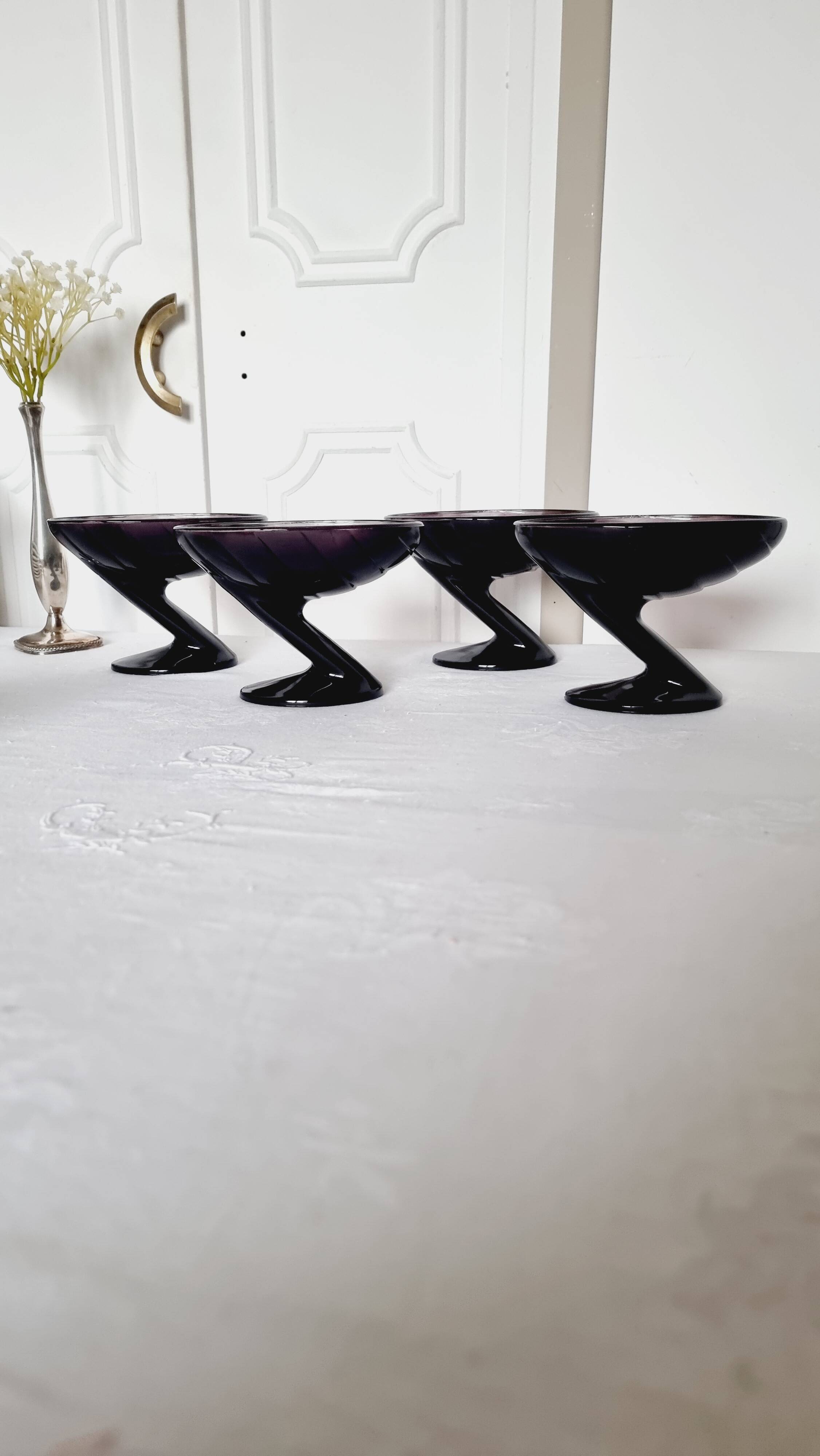 Set of 4 "Zig-Zag" dessert glasses in amethyst crystal Art Deco