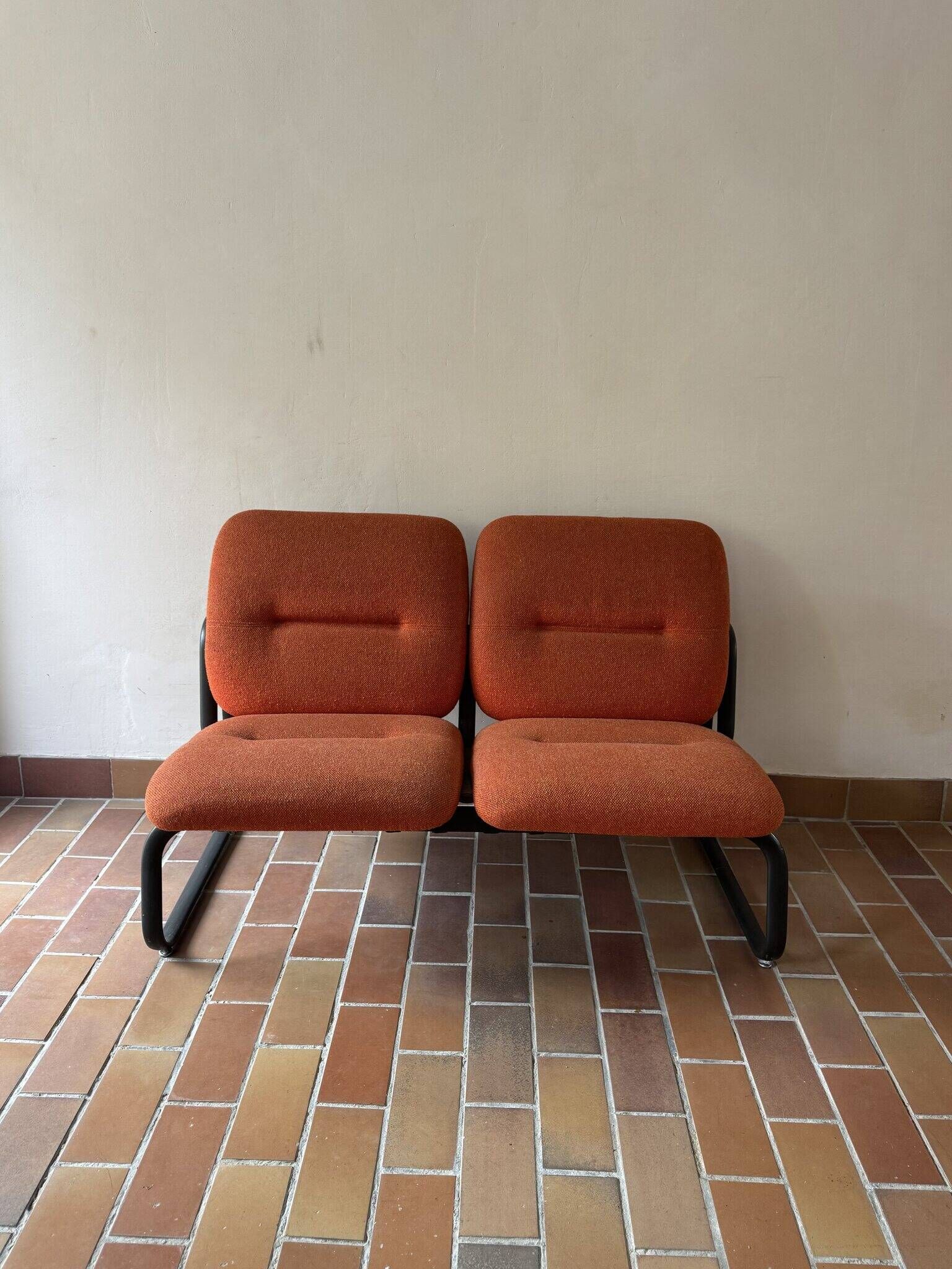 Strafor 2-seater bench, orange wool and sled base, 1970s.