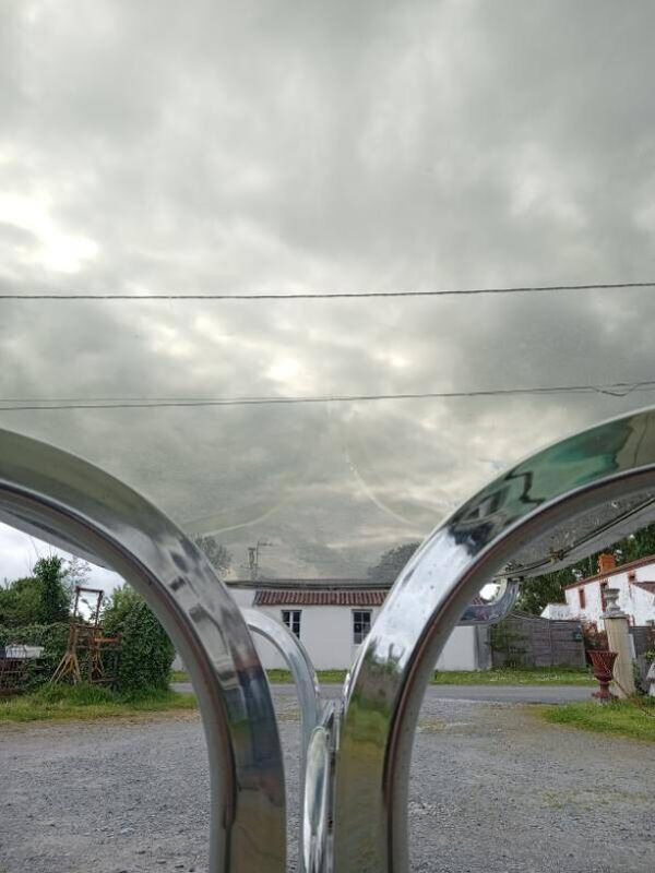 Table vintage  en chrome et verre