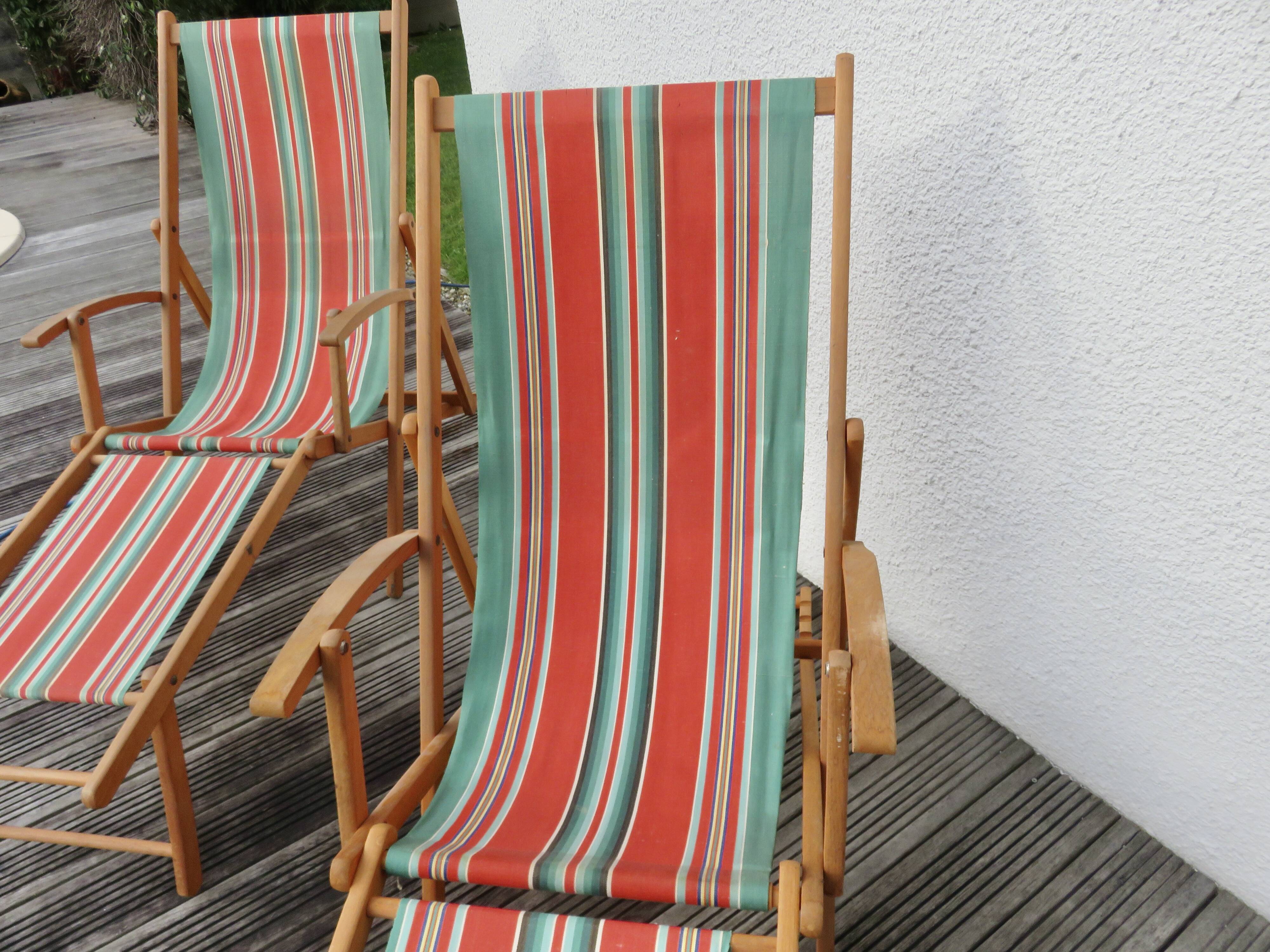 Pair of deckchairs, bayadere fabric, 1970