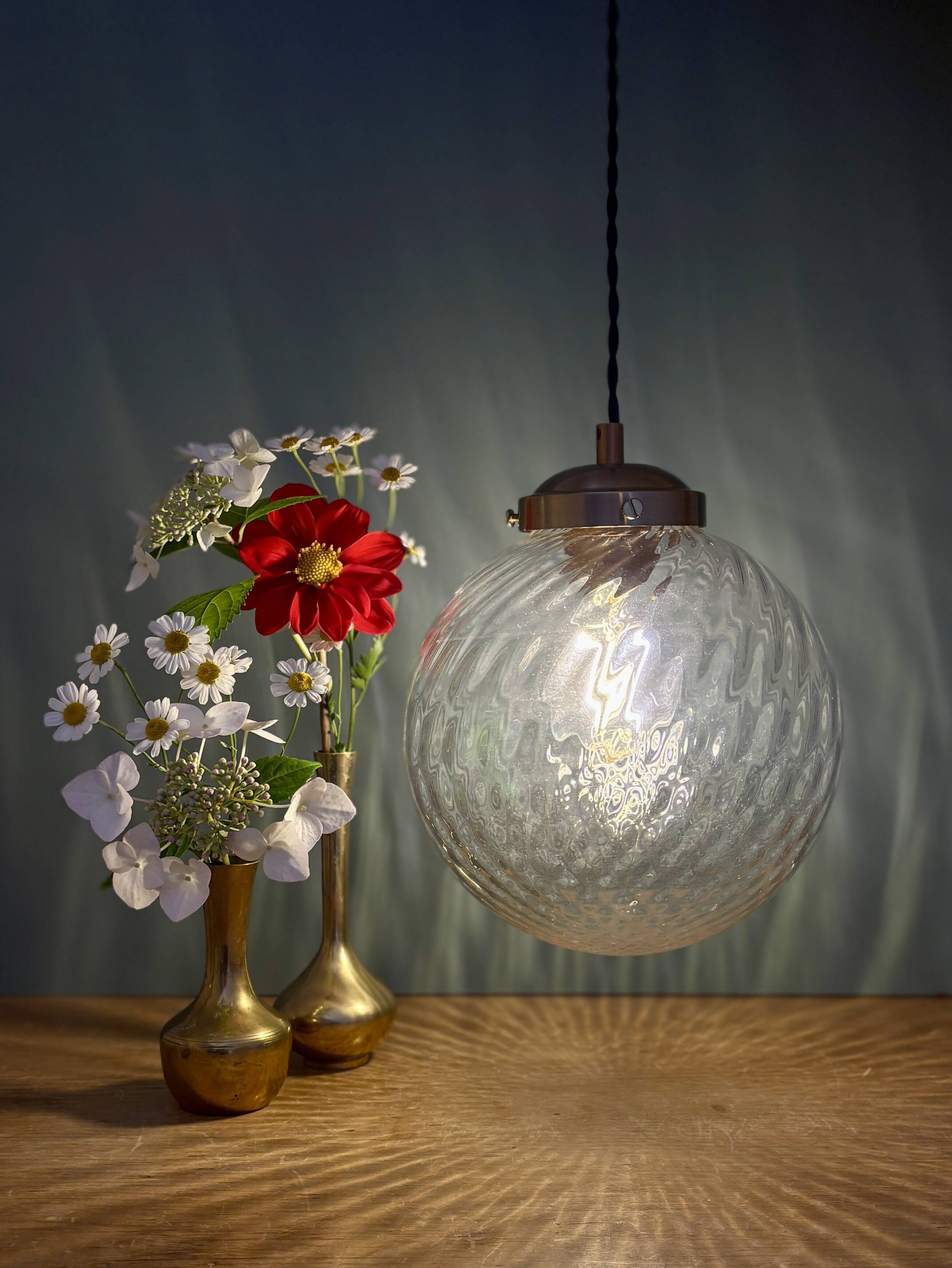 Vintage transparent glass suspension globe