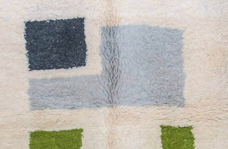 Handmade Beni Ouraine rug, size 200 x 300 cm