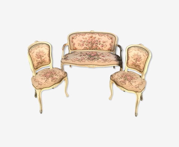Ensemble canapé et deux chaises style Louis xv