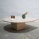 Table basse vintage en travertin