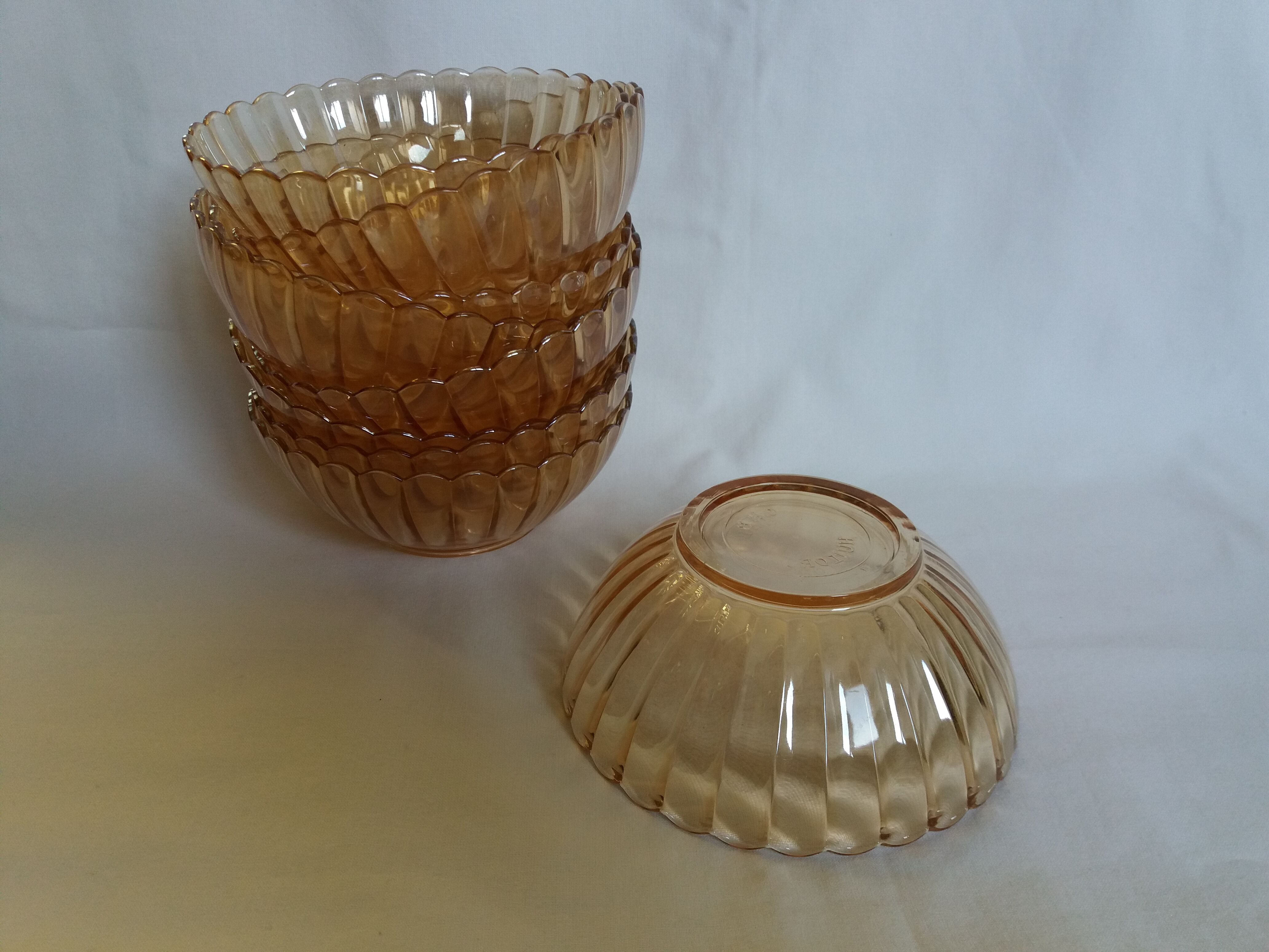 Oillor iridescent pearl amber glass cups
