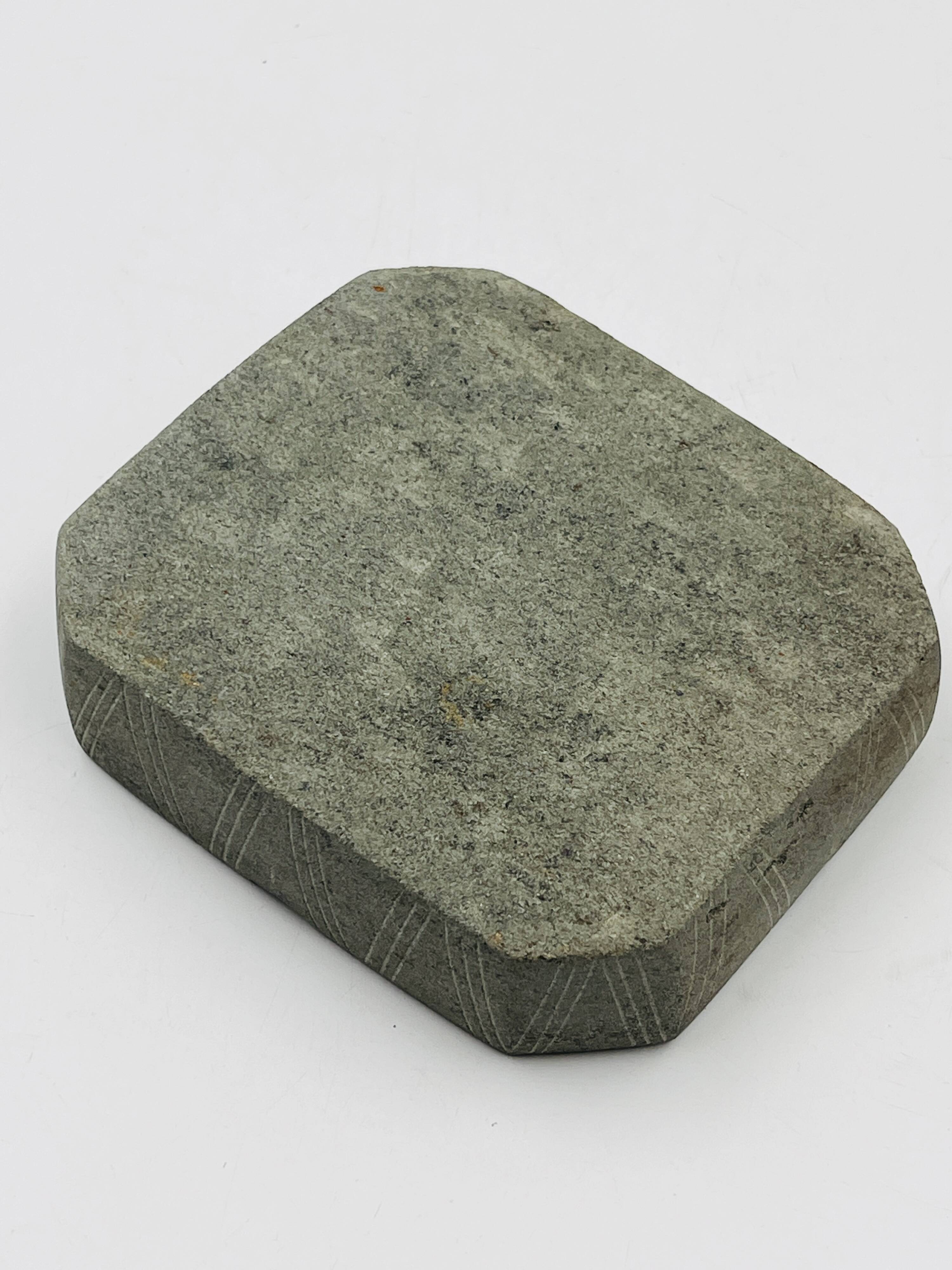 Mineral brutal ashtray