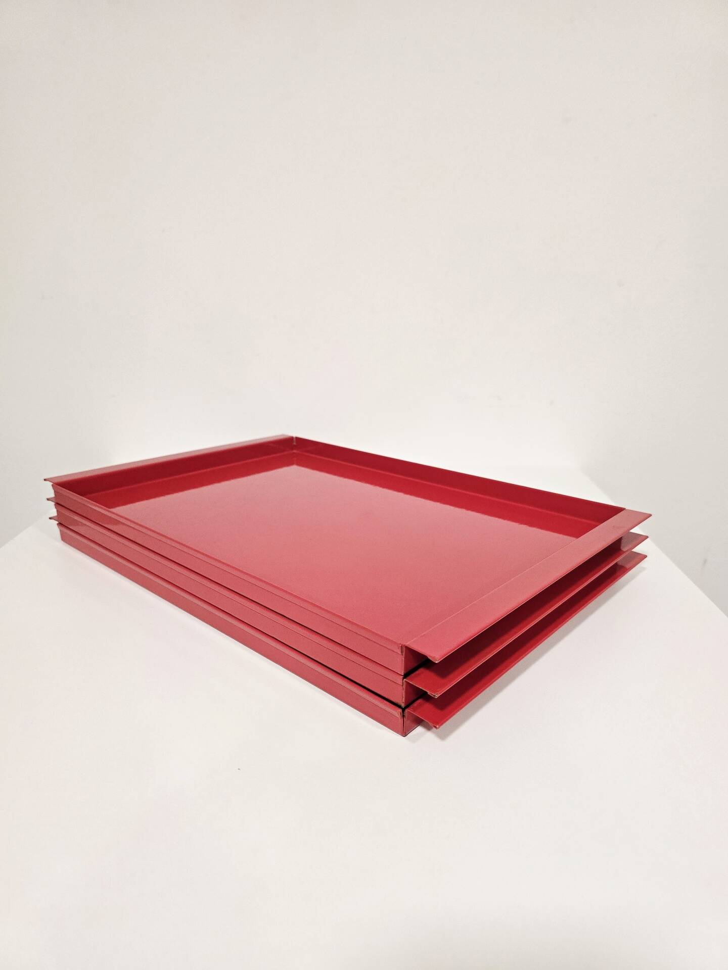 Vintage Italian Red Metal Trays / Mid-Century Modern Decorative Servin