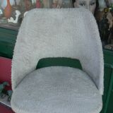 Chaise moumoute pieds carrés bout laiton années 60