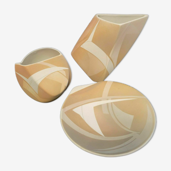 3 pieces in contemporary modernist ceramic Elaine Dick