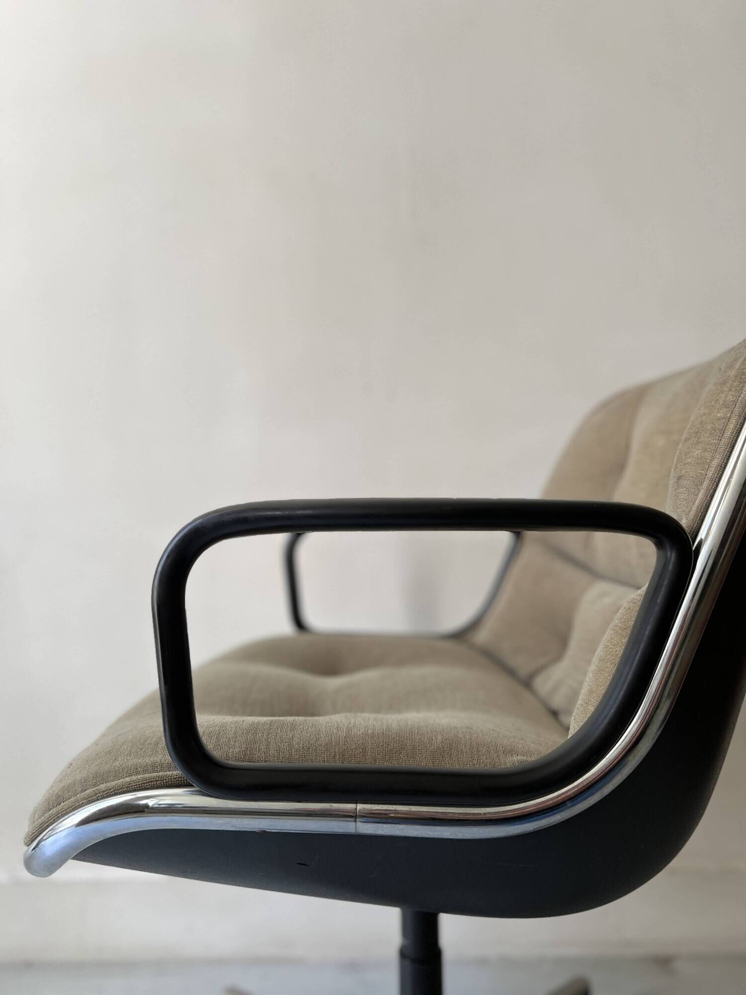 Velvet office chair with armrest by C. POLLOCK for Knoll