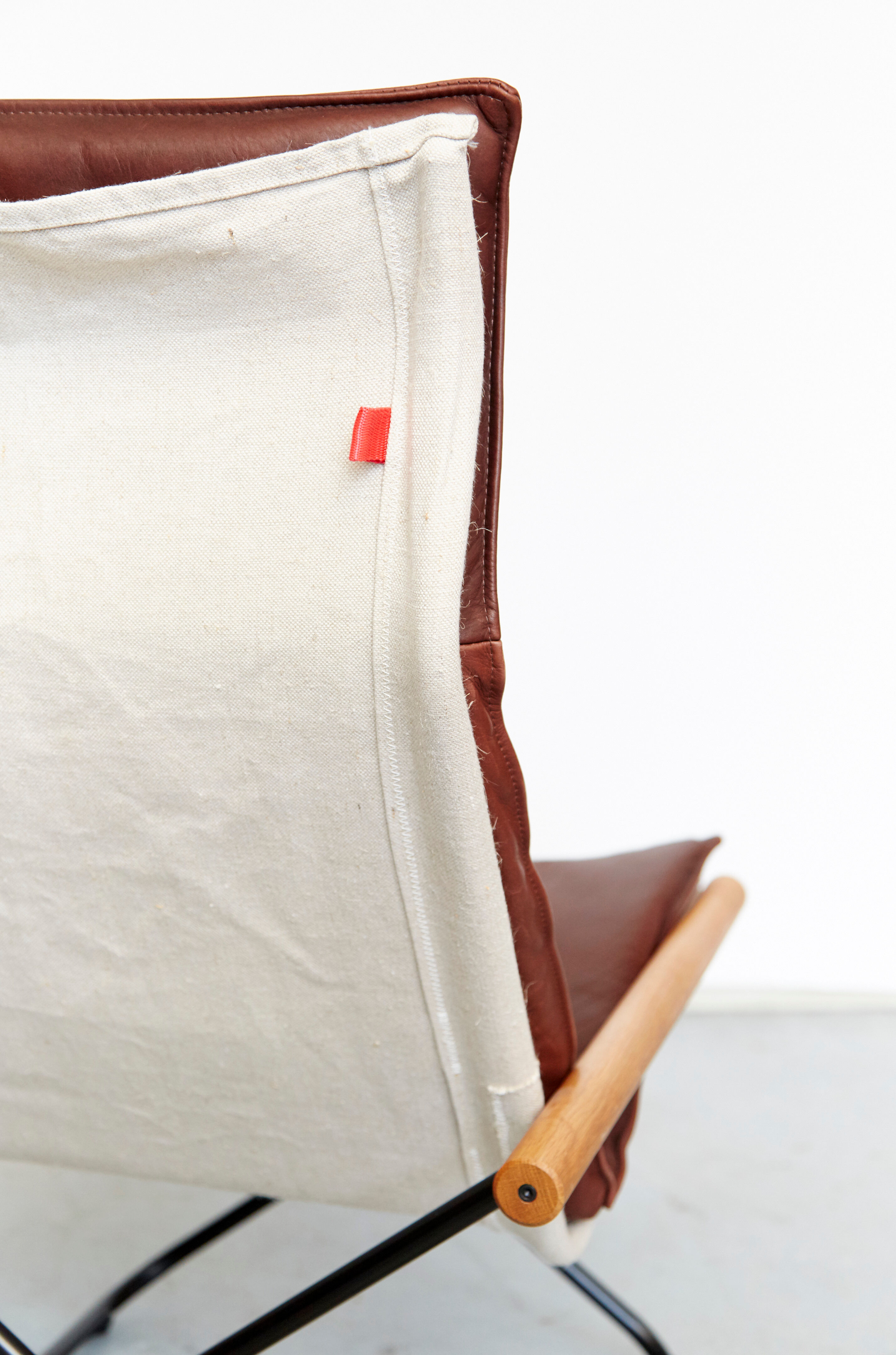 Takeshi Nii folding chair and ottoman "NychairX", 1970