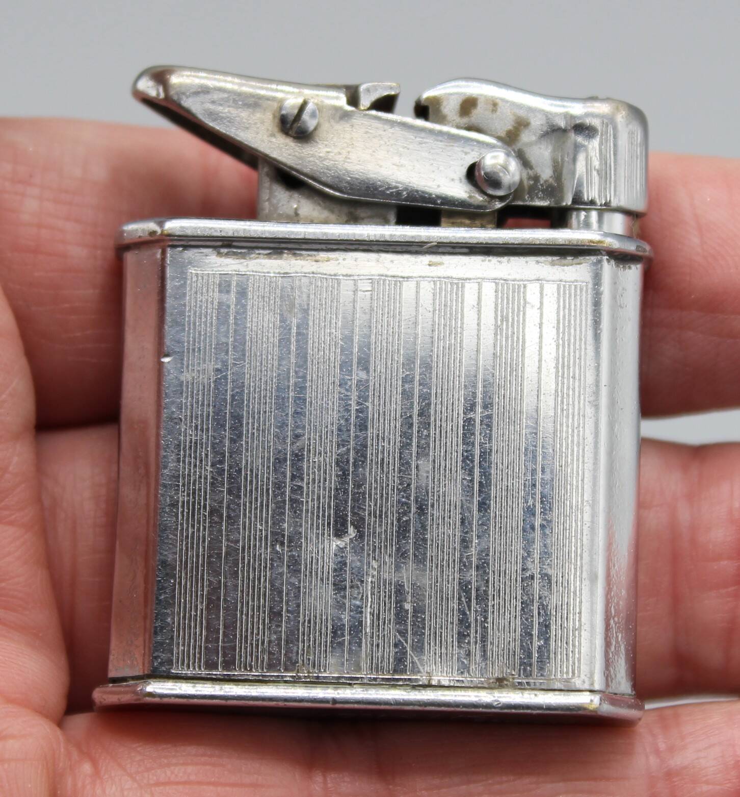Ancien briquet lux'trik - art deco - poincon taxe briquet de luxe