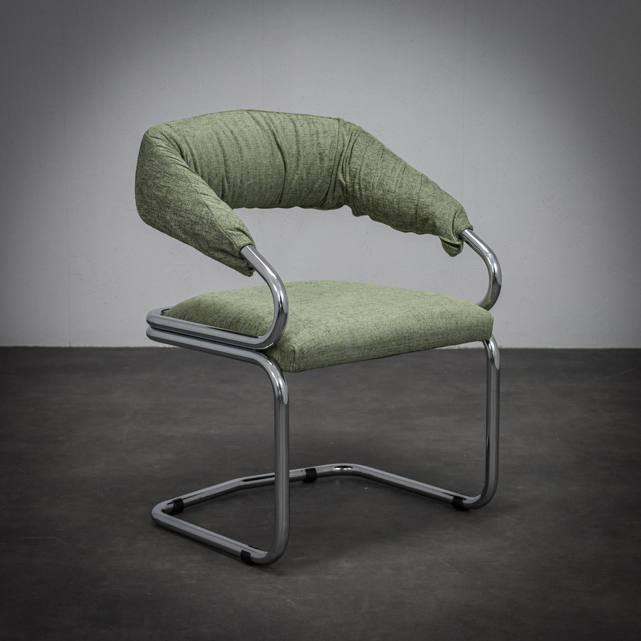 Set of 6 dining chairs by Giotto Stoppino for Kartell (1970s)