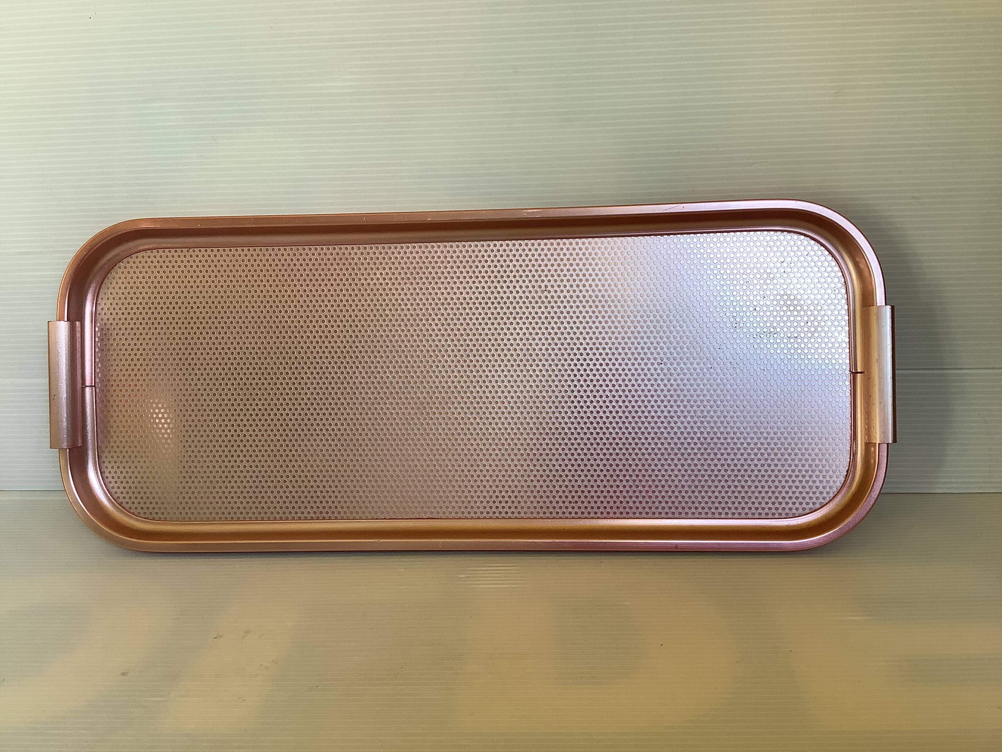 England pink metal tray