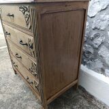 Vintage chest of drawers