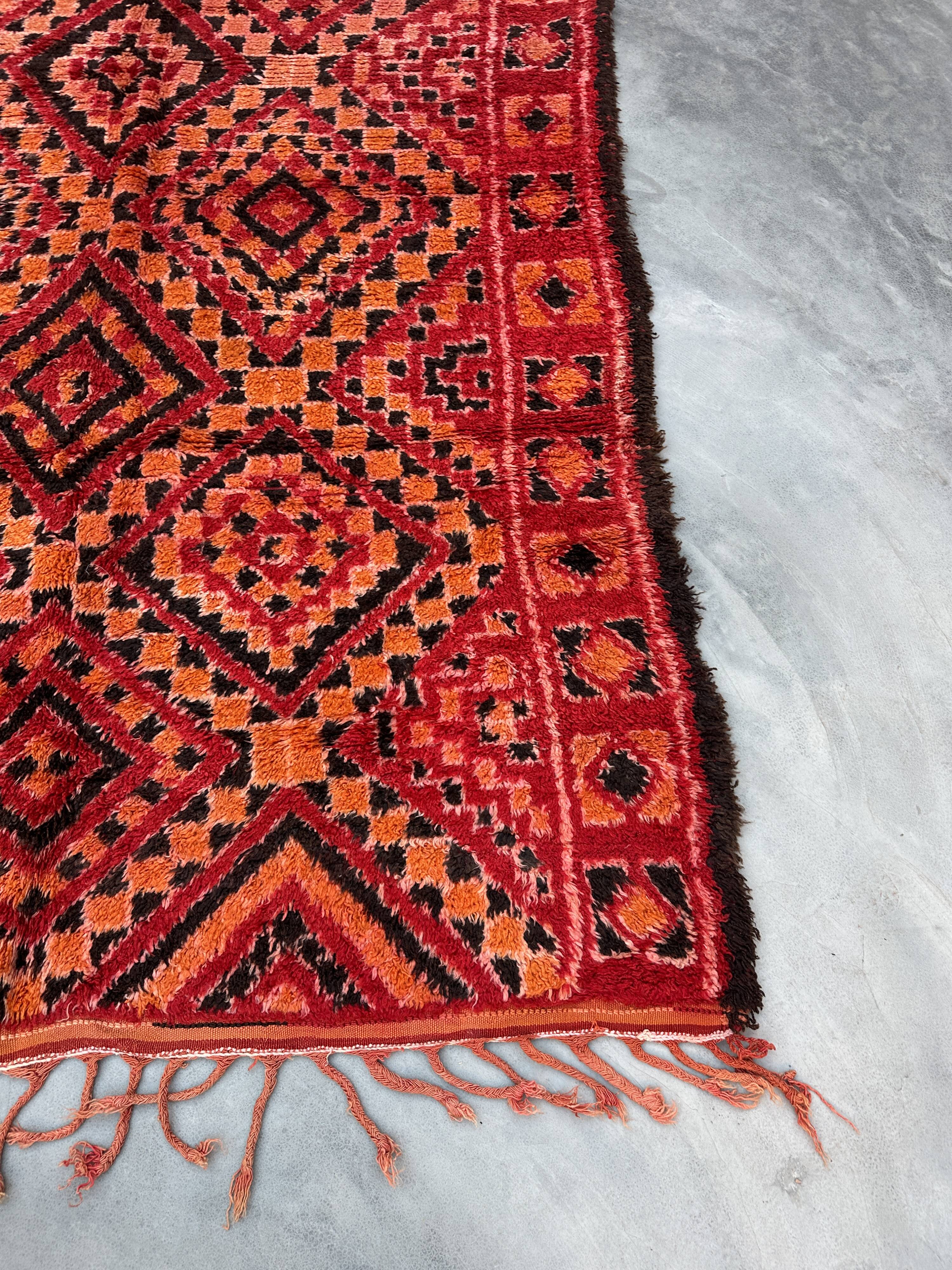 Moroccan rug Marmoucha red - 350 x 183 cm