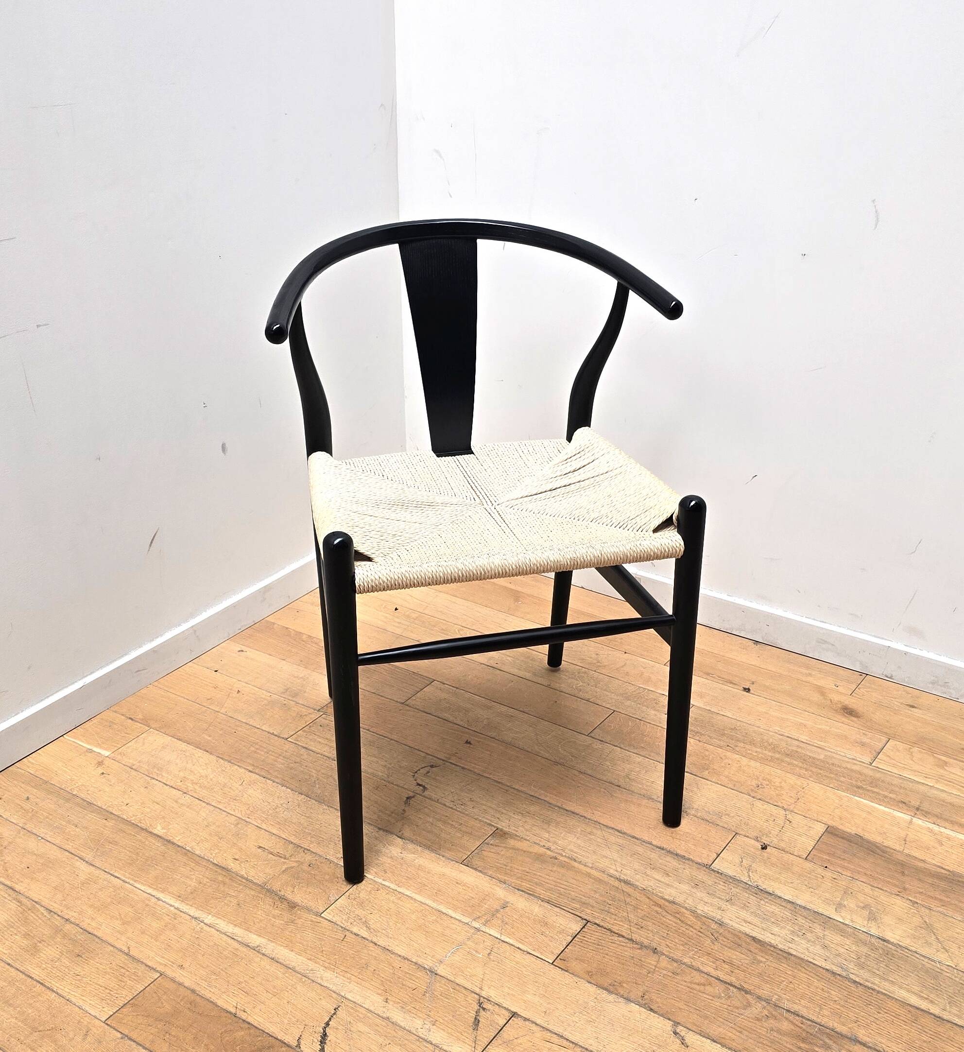 Set of 6 designer dining room chairs