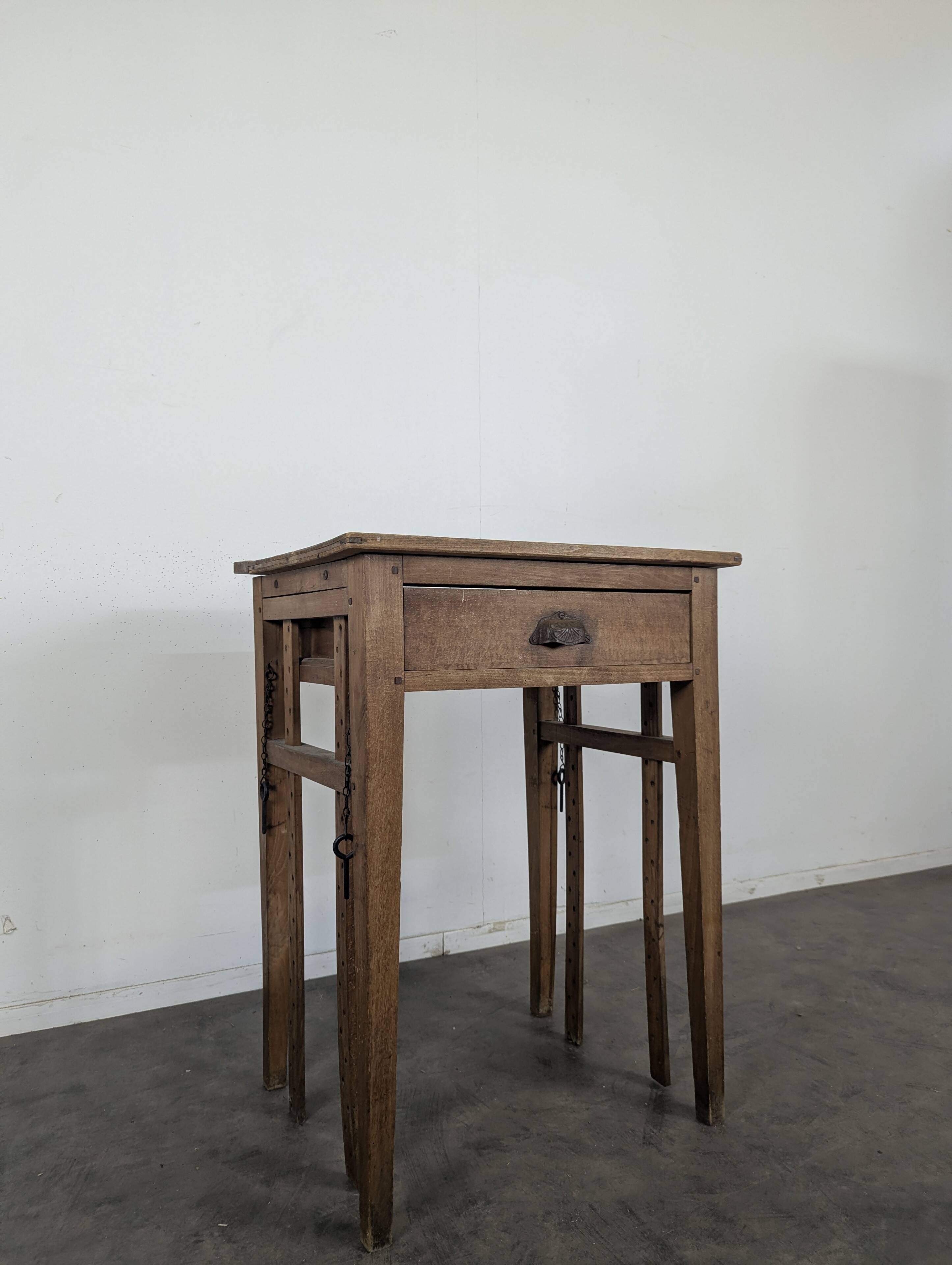 Table de métier bureau escamotable