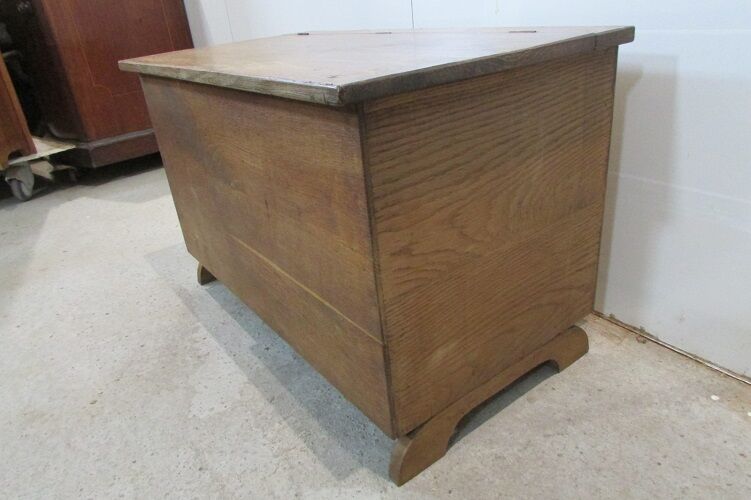 Storage crate, trunk oak