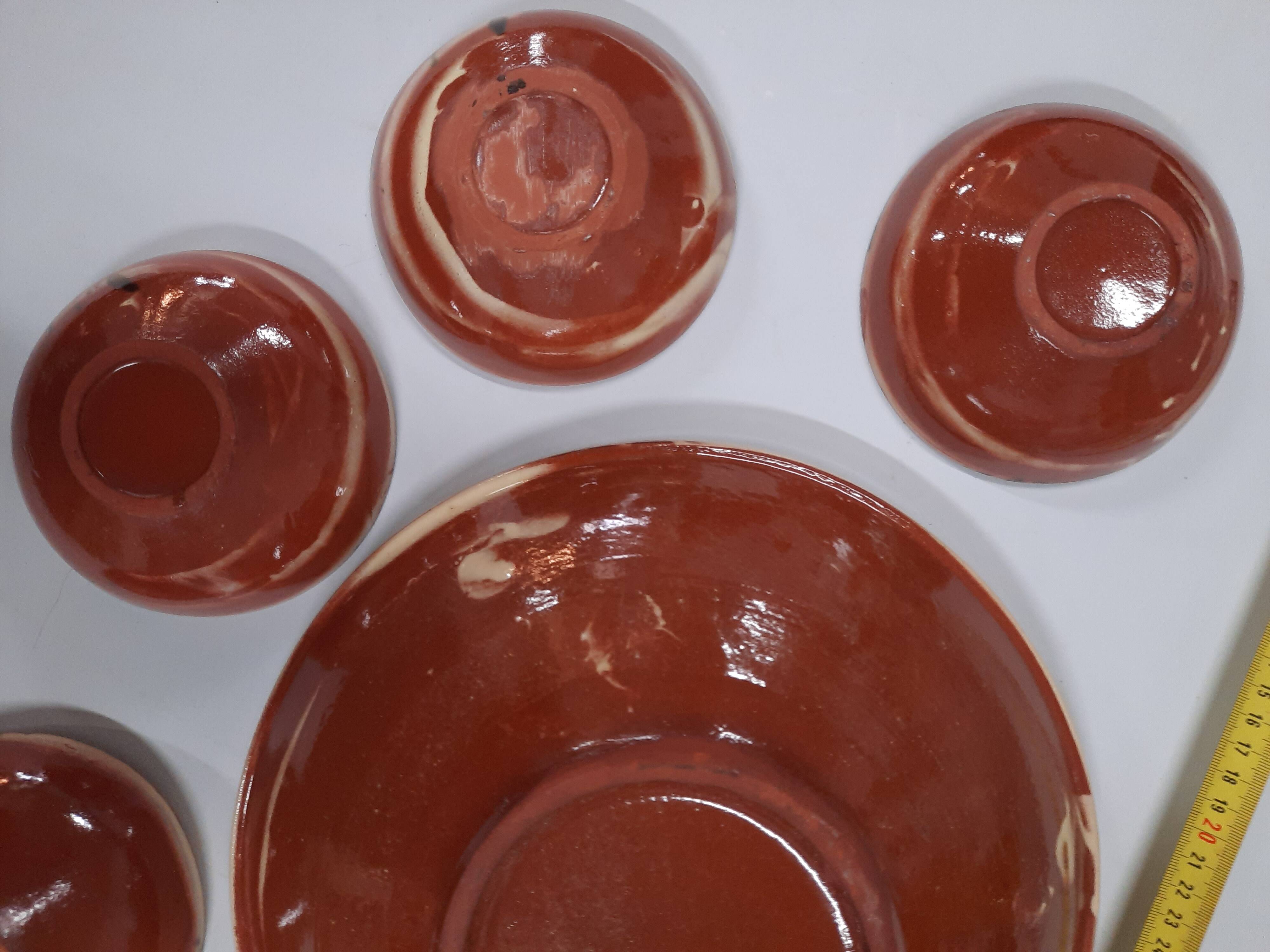 Glazed terracotta dessert service from alsace
