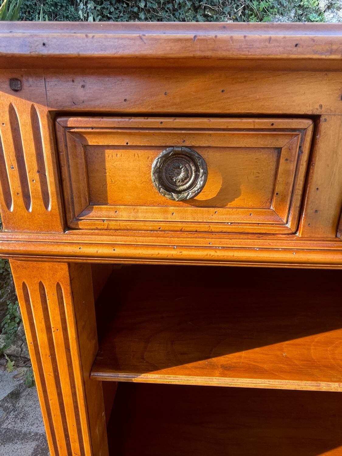 Louis XVI style solid wood bibus, 20th century period