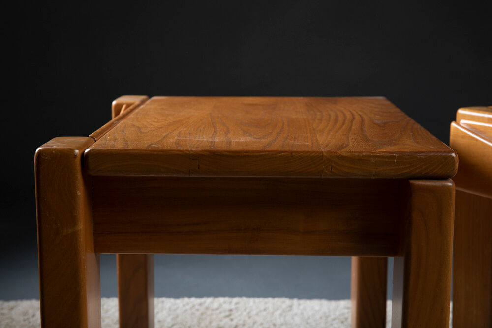 Pair of home bedside tables Regain