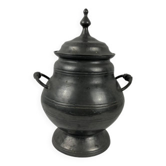 Old pewter, important covered pot tureen late 19th century