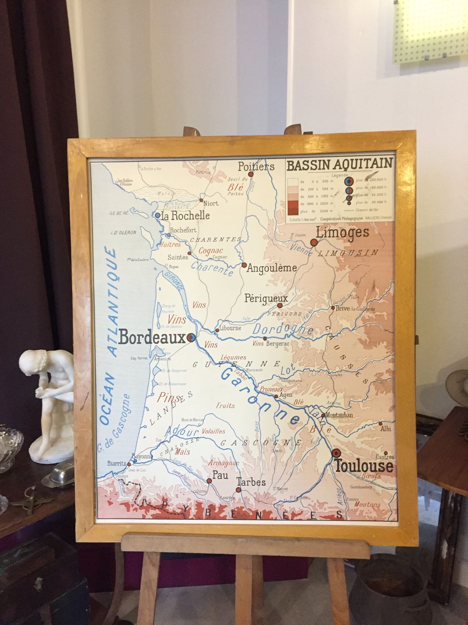 Mediterranean and Aquitaine nightingale map