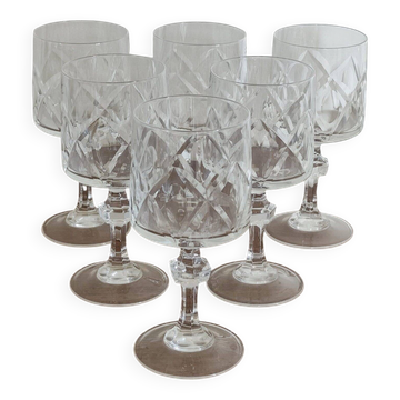 6 verres à eau sur pied en cristal taillé