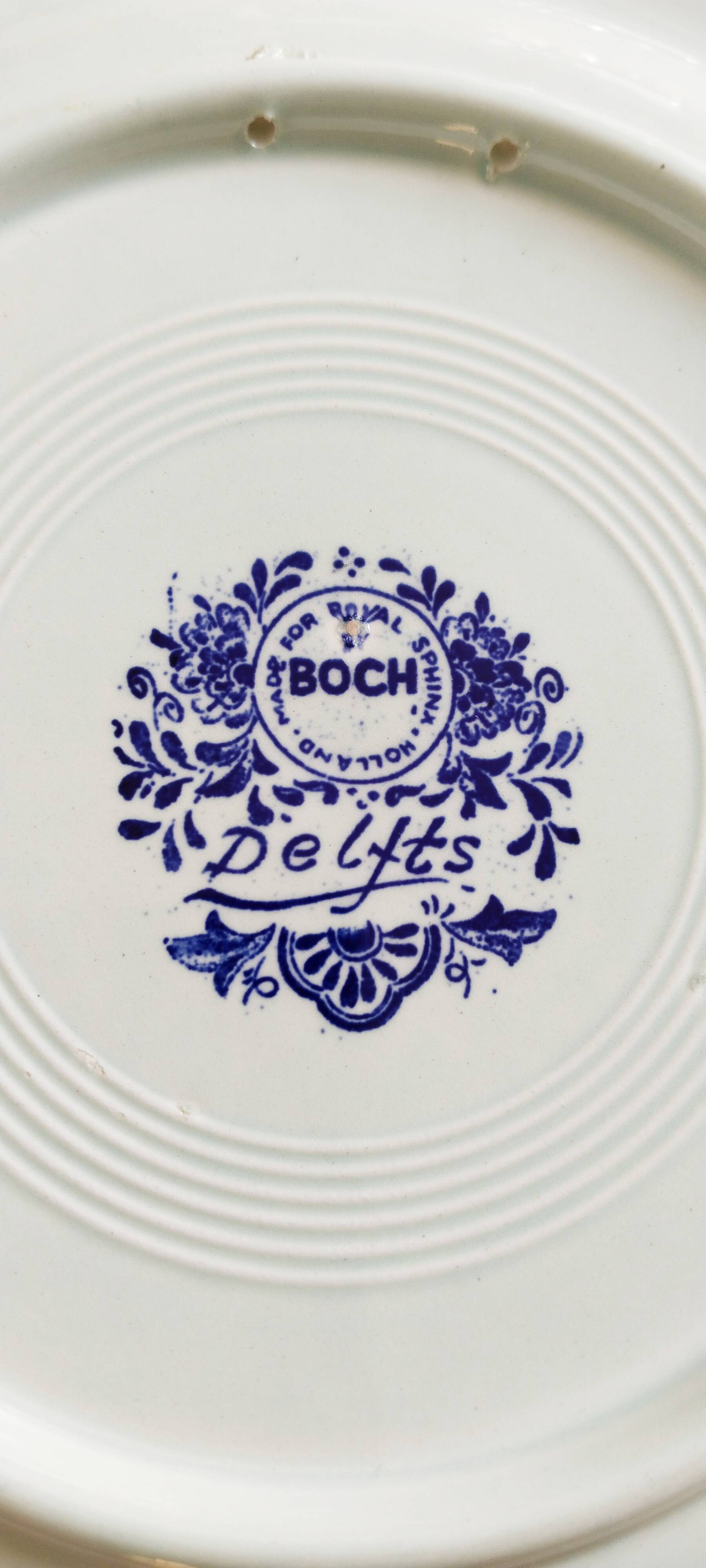 Set of 2 decorative plates "Delft Blauw", Boch,
