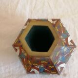 Partitioned Asian vase with Persian decoration. Vintage.