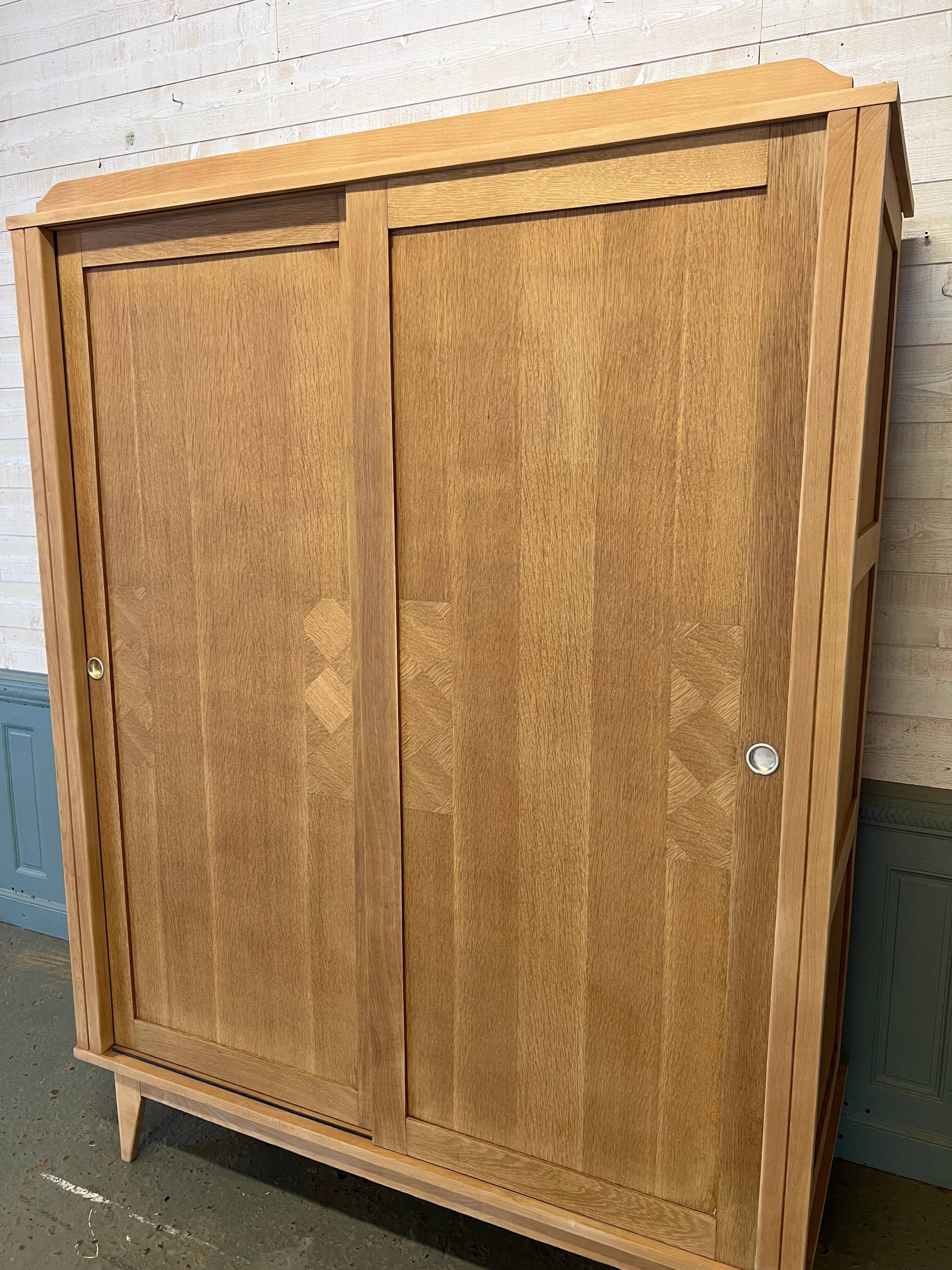 Vintage sliding wardrobe, detachable.