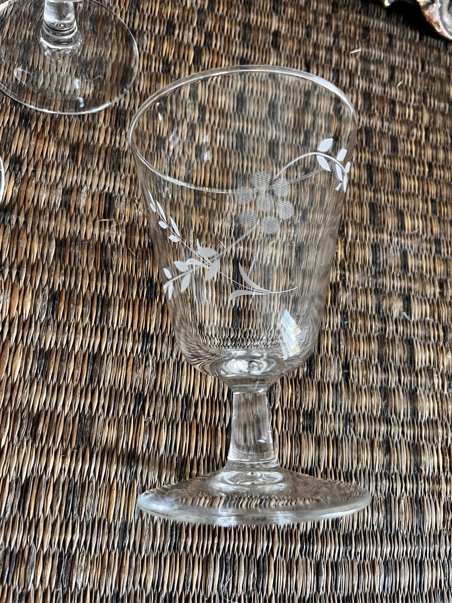 Set of 6 engraved glasses